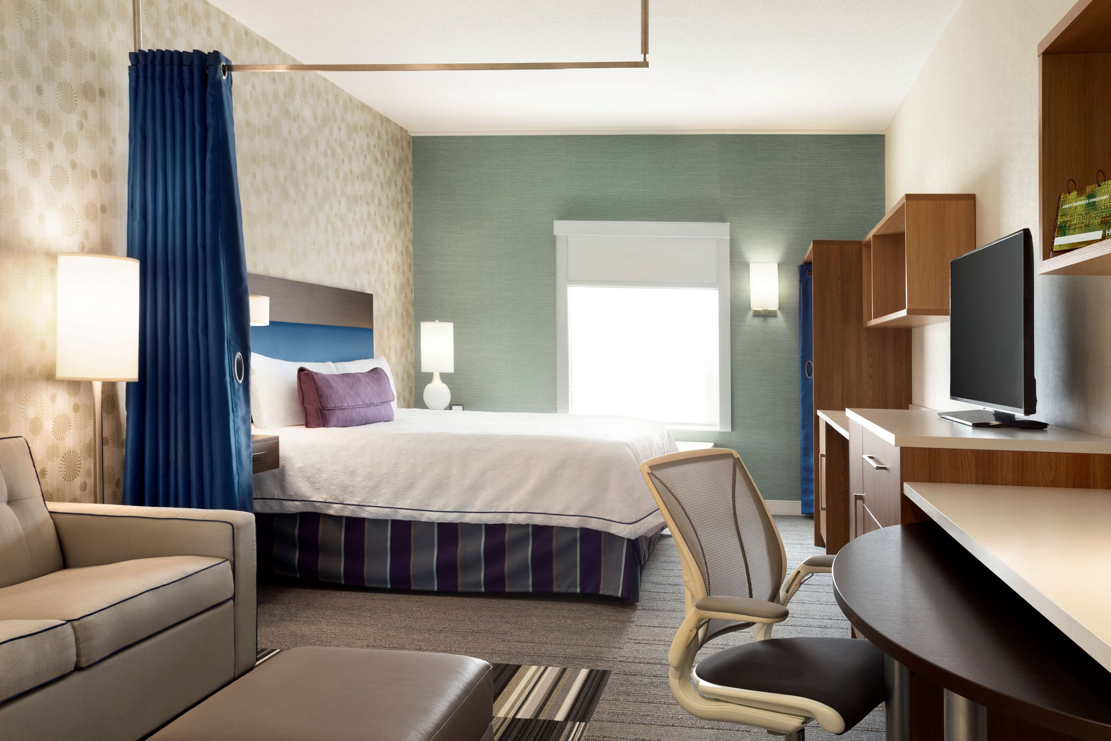 Home2 Suites by Hilton Milton Ontario Room Type - 1 KING STUDIO SUITE NOSMOK