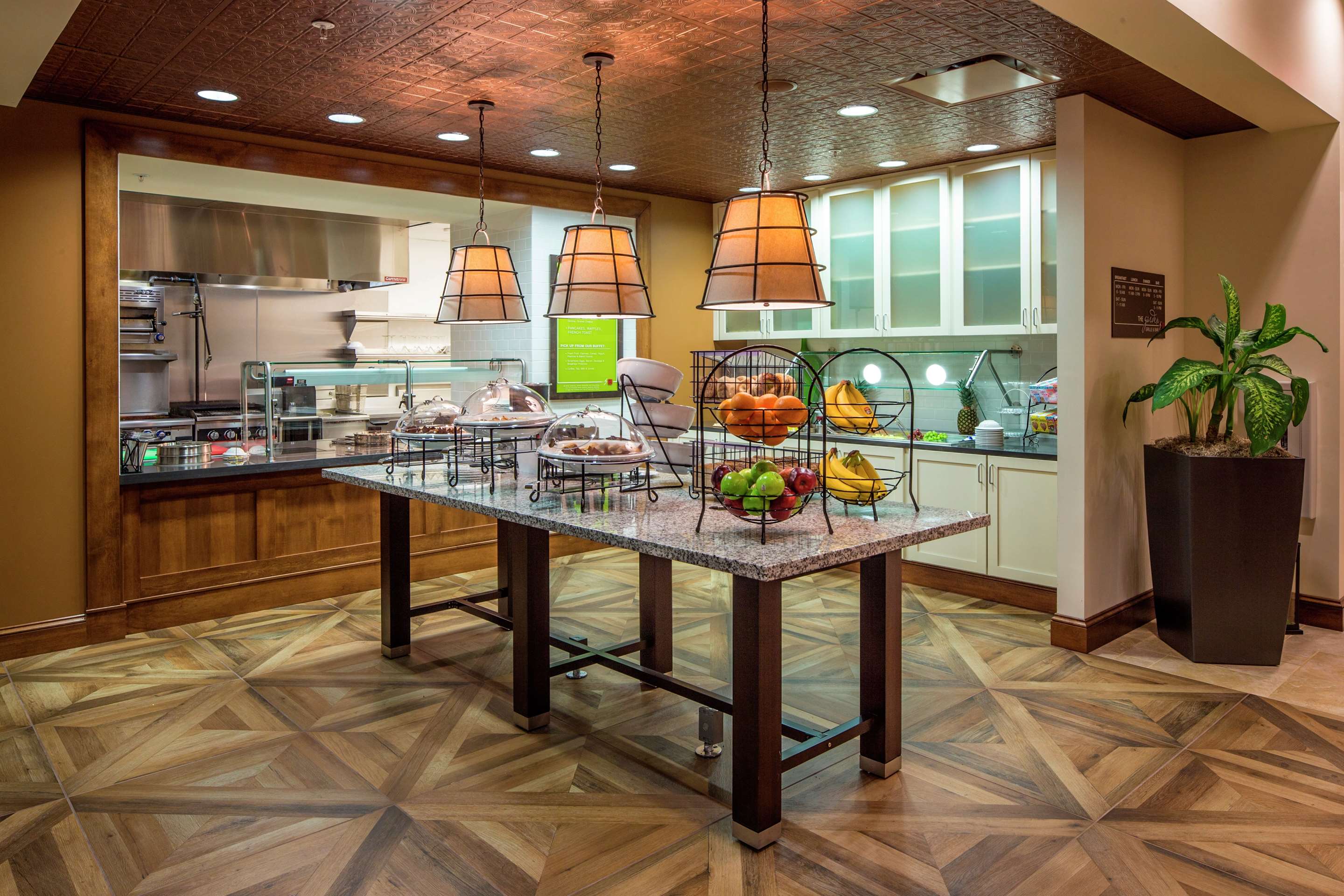 Breakfast Area | Hilton Garden Inn Uniontown