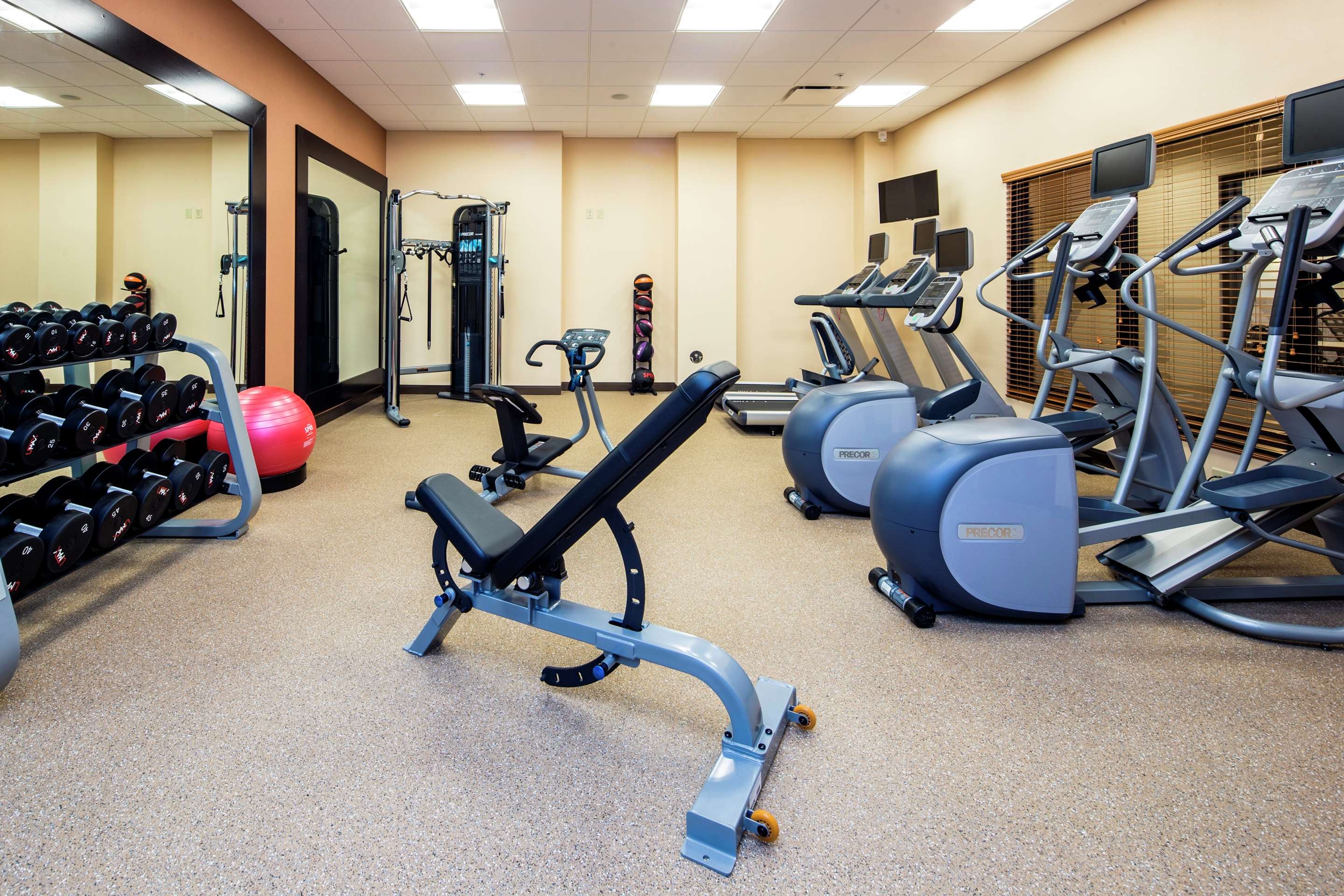 Health club fitness center gym | Hilton Garden Inn Uniontown