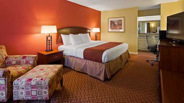  - Best Western Hickory Inn - I-40, Exit 125