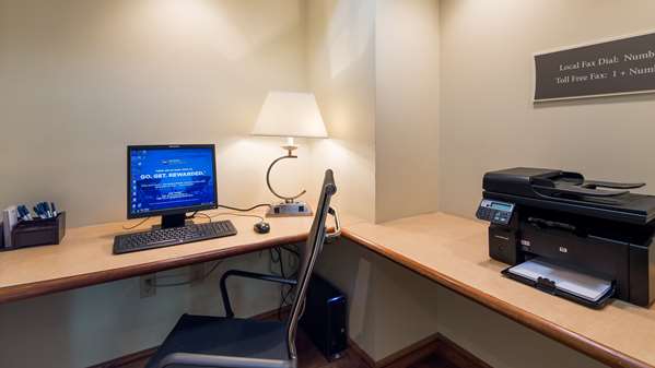 Conference Area - Best Western Hickory Inn - I-40, Exit 125