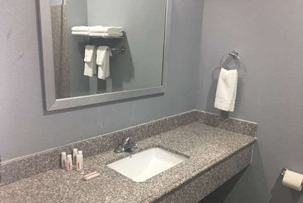  - Days Inn Odessa - I-20, Exit 120