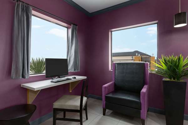 Conference Area - Days Inn Odessa - I-20, Exit 120