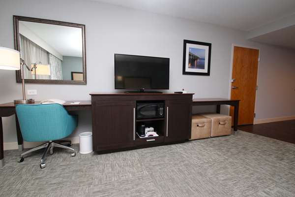  - Hampton Inn & Suites Suffolk