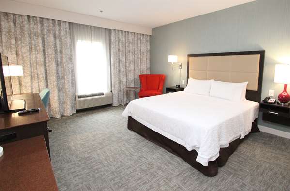  - Hampton Inn & Suites Suffolk