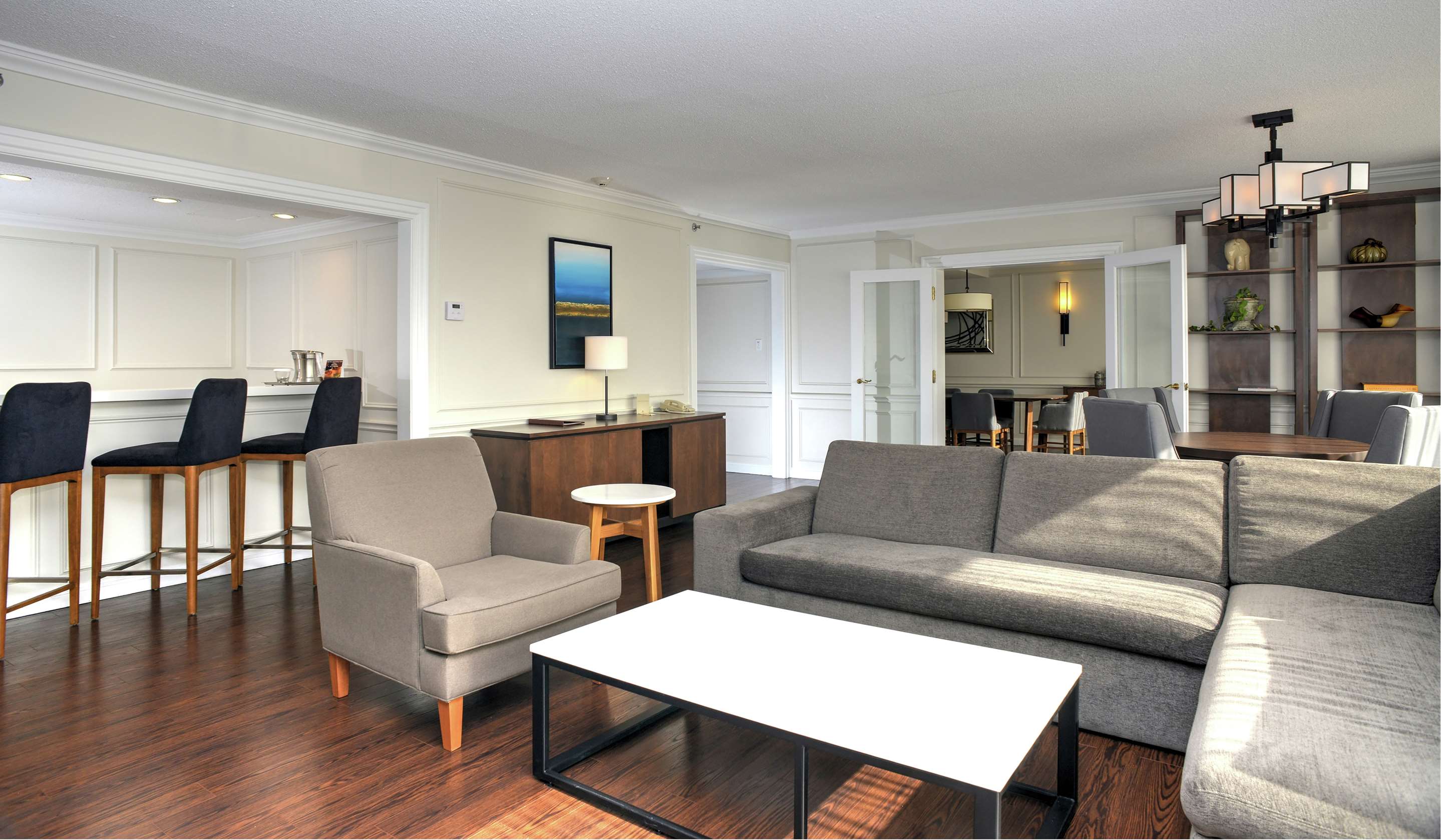 Guest room