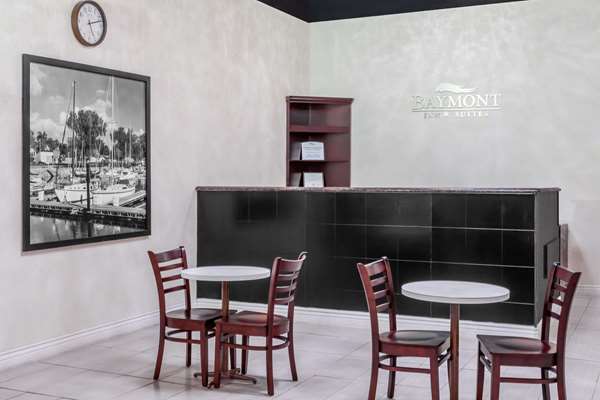  - Baymont Inn & Suites Delavan