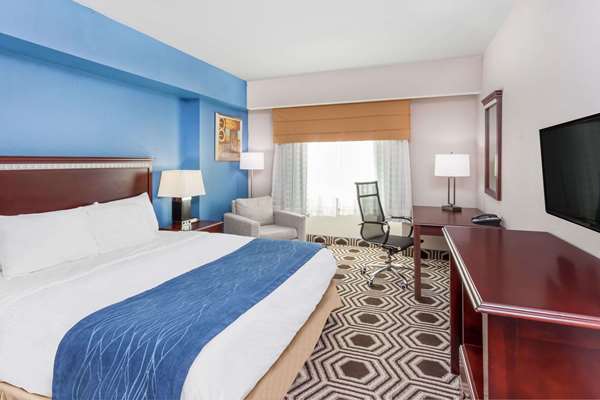  - Baymont Inn & Suites Delavan
