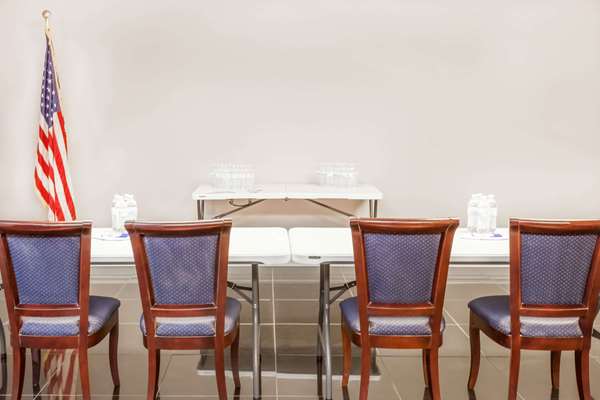  - Baymont Inn & Suites Delavan