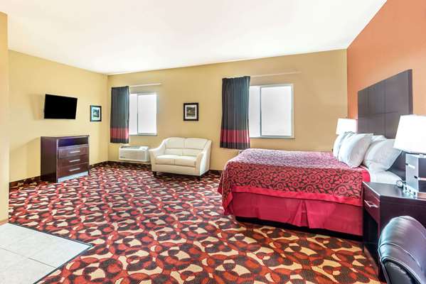  - Days Inn & Suites El Dorado