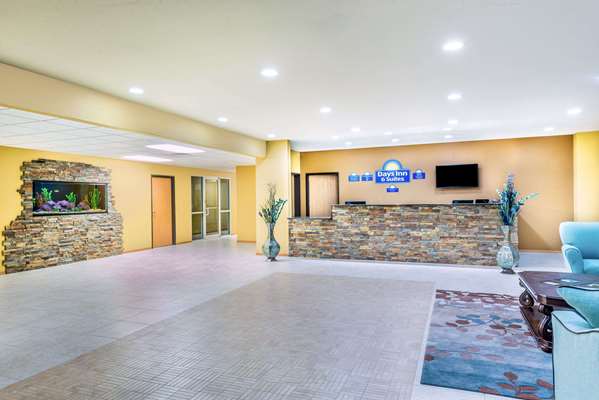  - Days Inn & Suites El Dorado