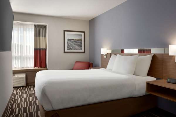Suite - Microtel Inn & Suites by Wyndham Bonnyville