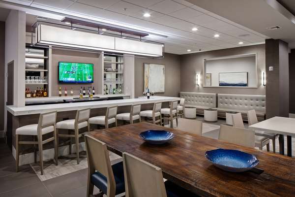 Bar - Best Western Premier Energy Corridor Hotel Katy - I-10, Exit 746