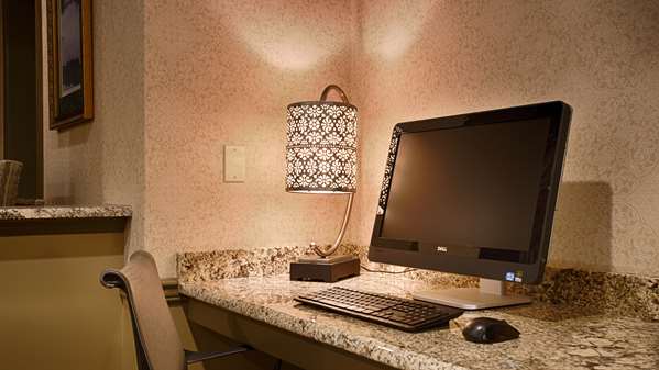 Conference Area - Best Western Plus Country Cupboard Inn Lewisburg