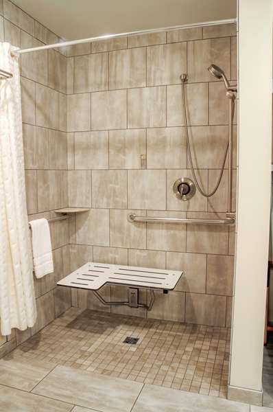  - Best Western Plus Country Cupboard Inn Lewisburg