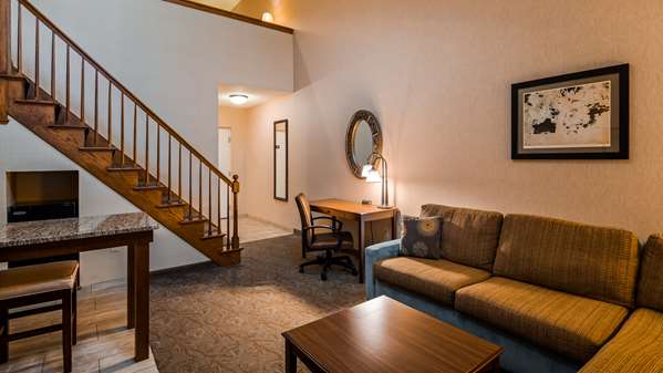 Suite - Best Western Plus Country Cupboard Inn Lewisburg