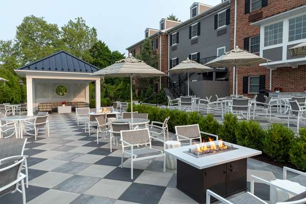  - Best Western Plus Country Cupboard Inn Lewisburg