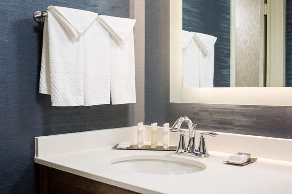  - DoubleTree by Hilton Hotel Andover