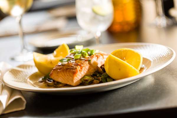 Restaurant - DoubleTree by Hilton Hotel Andover