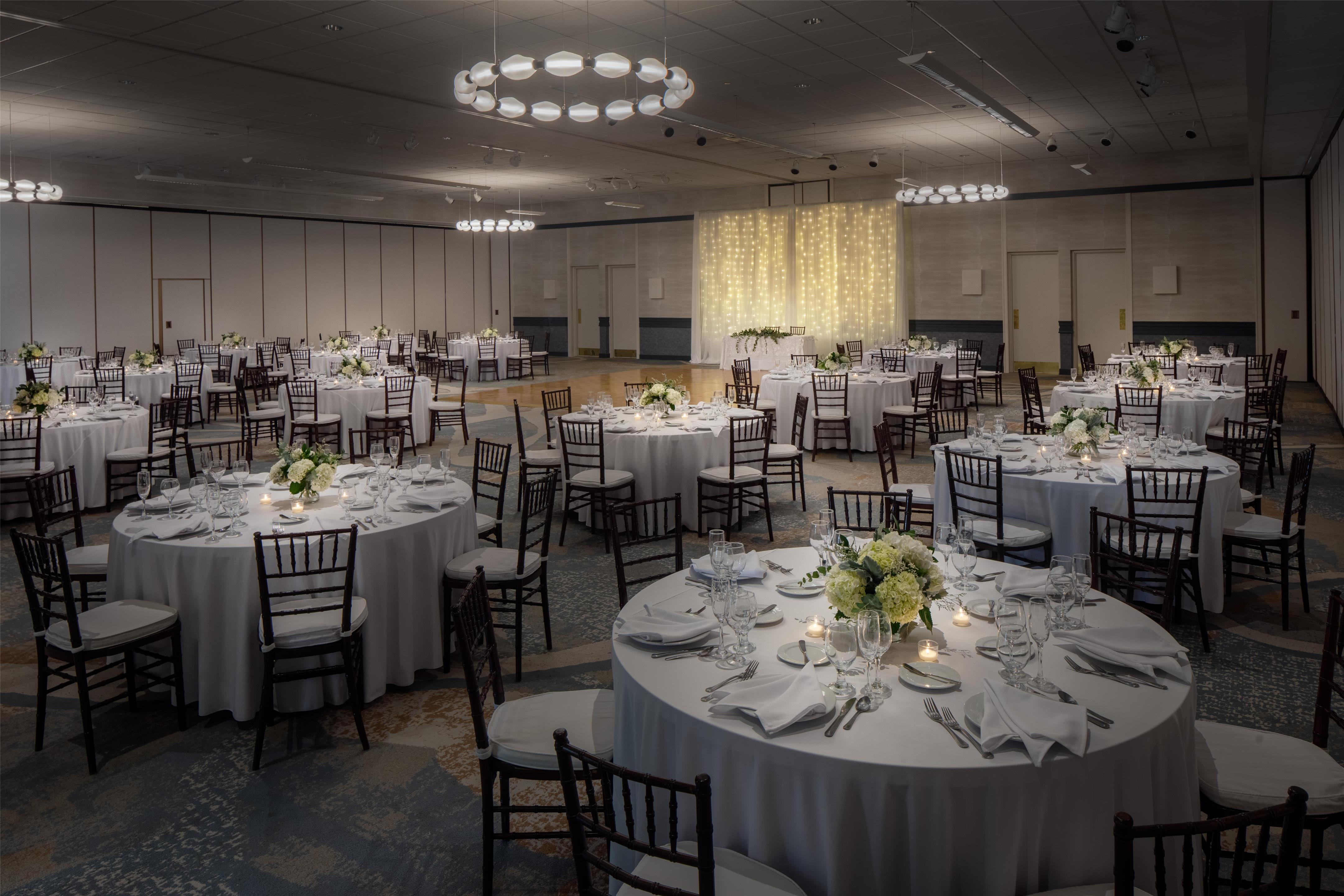 Meeting Room | DoubleTree by Hilton Boston - Andover