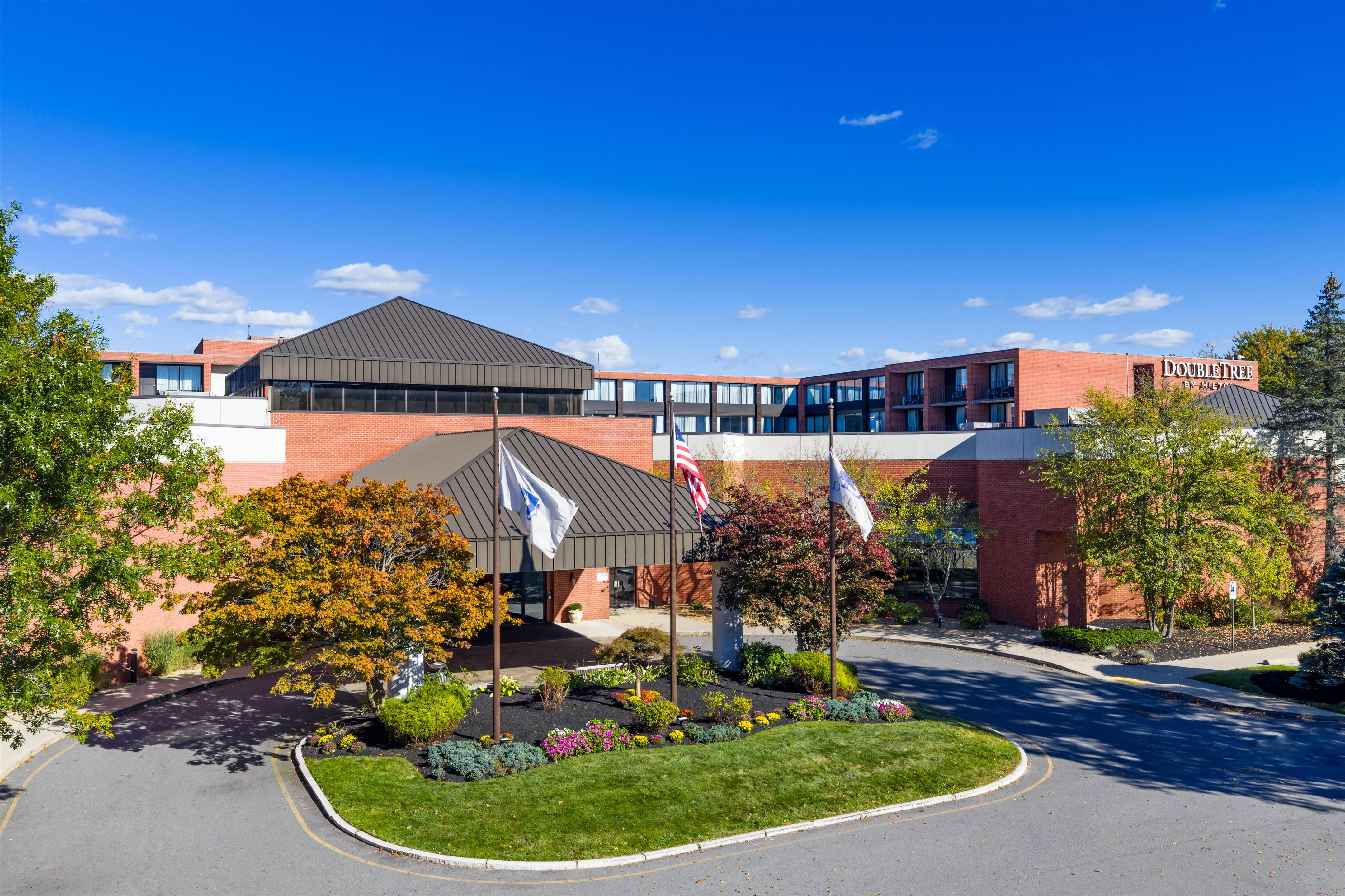 Exterior | DoubleTree by Hilton Boston - Andover