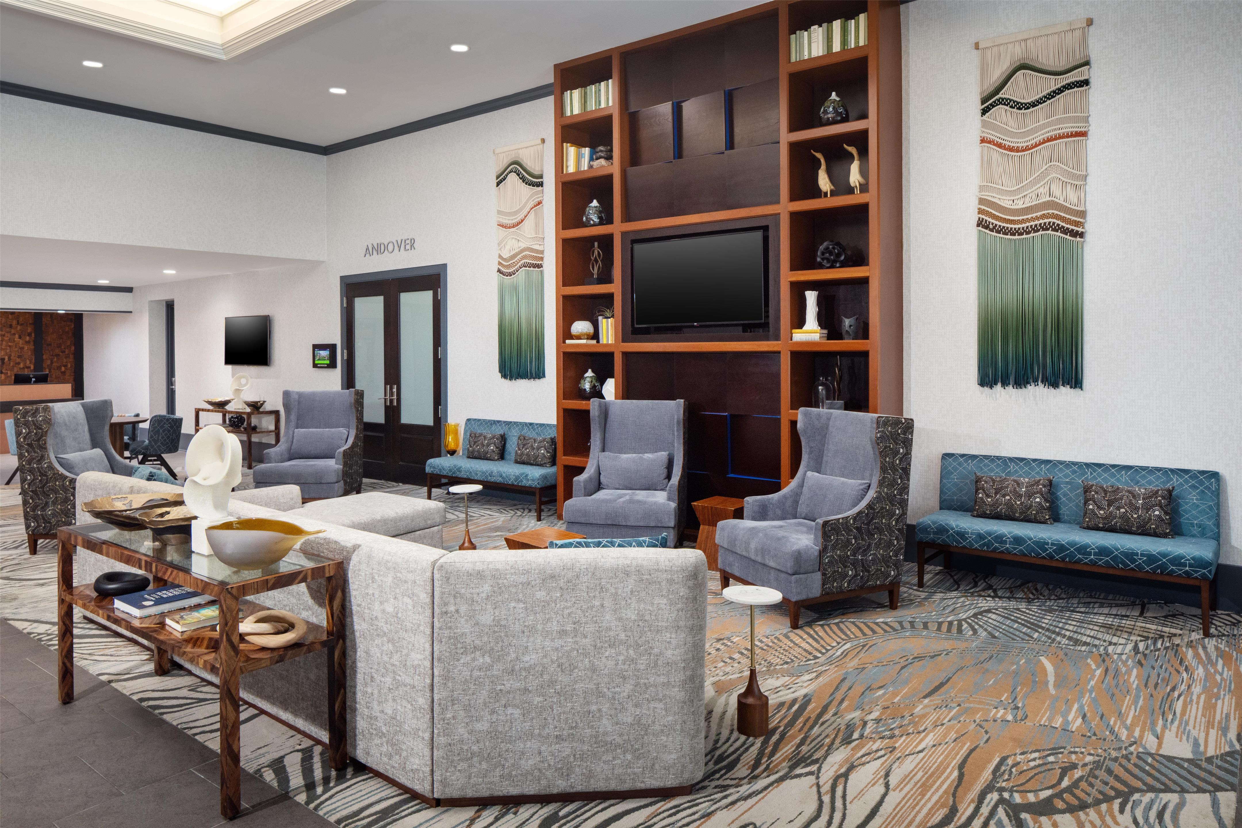 Lobby | DoubleTree by Hilton Boston - Andover