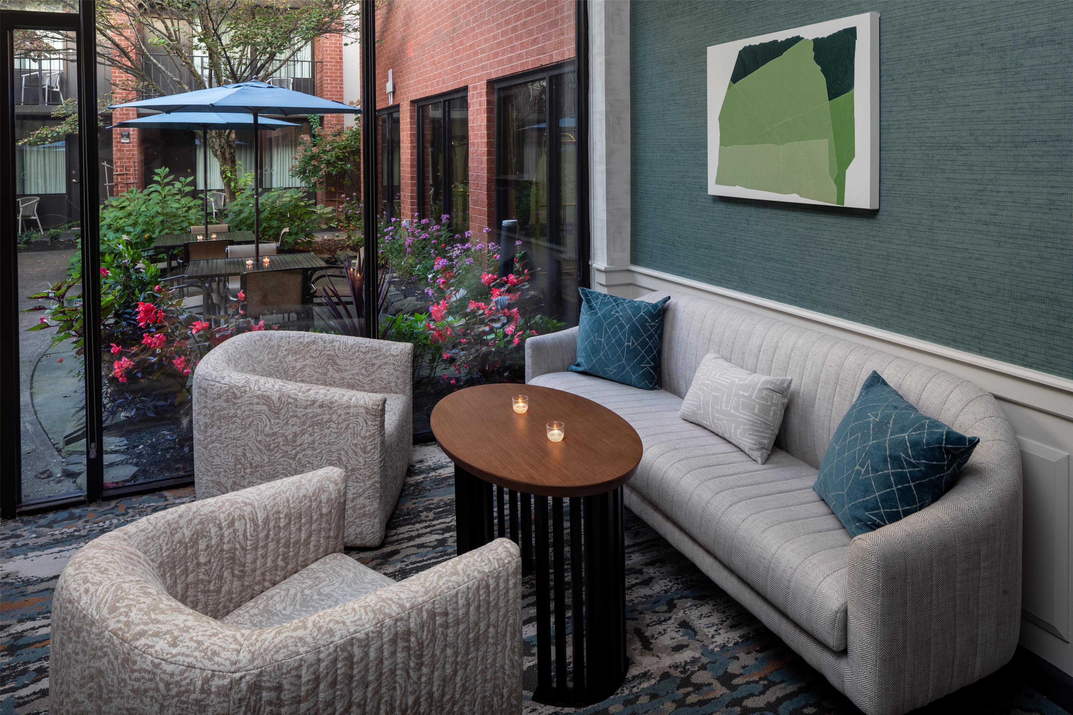 Lobby | DoubleTree by Hilton Boston - Andover