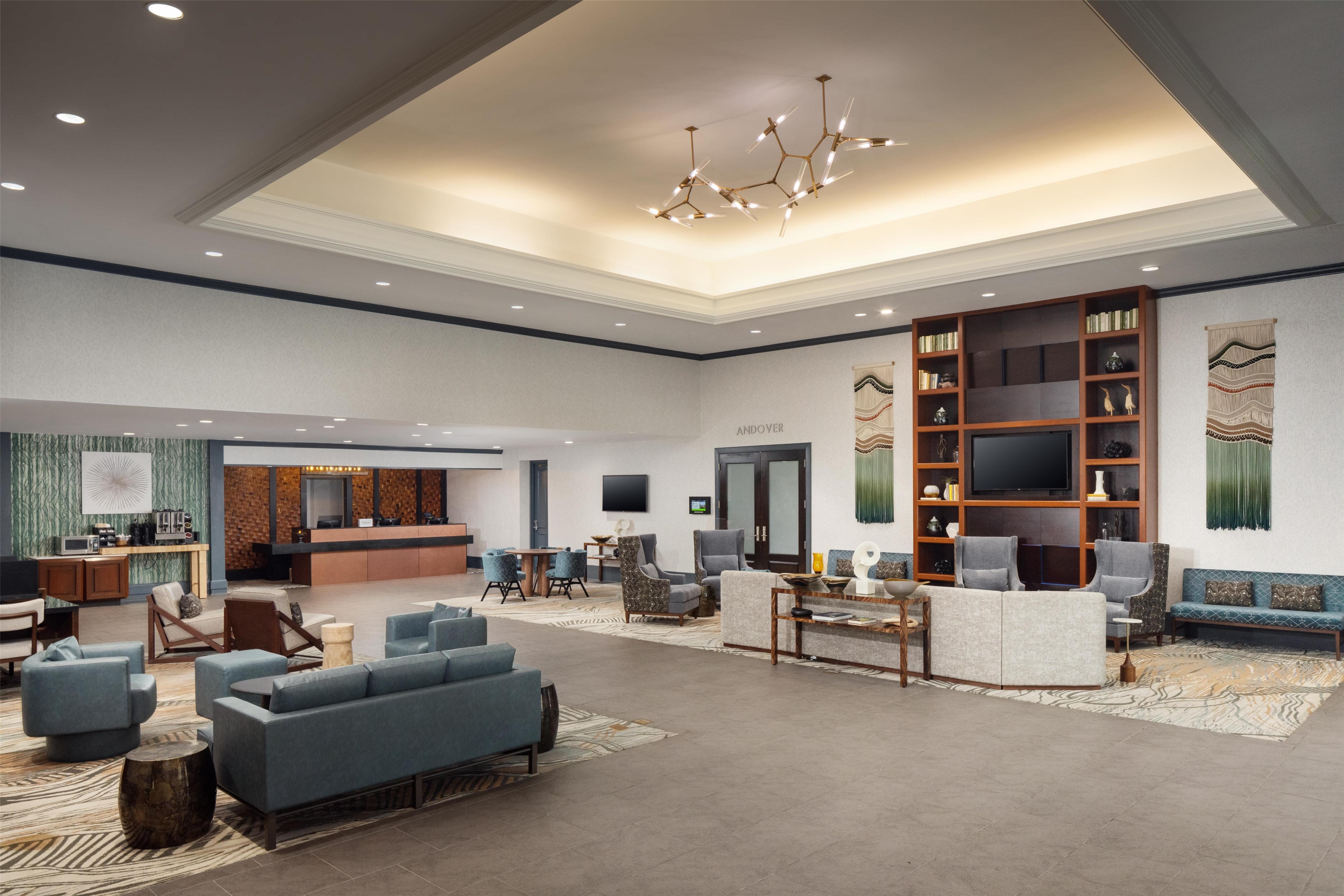 Lobby | DoubleTree by Hilton Boston - Andover