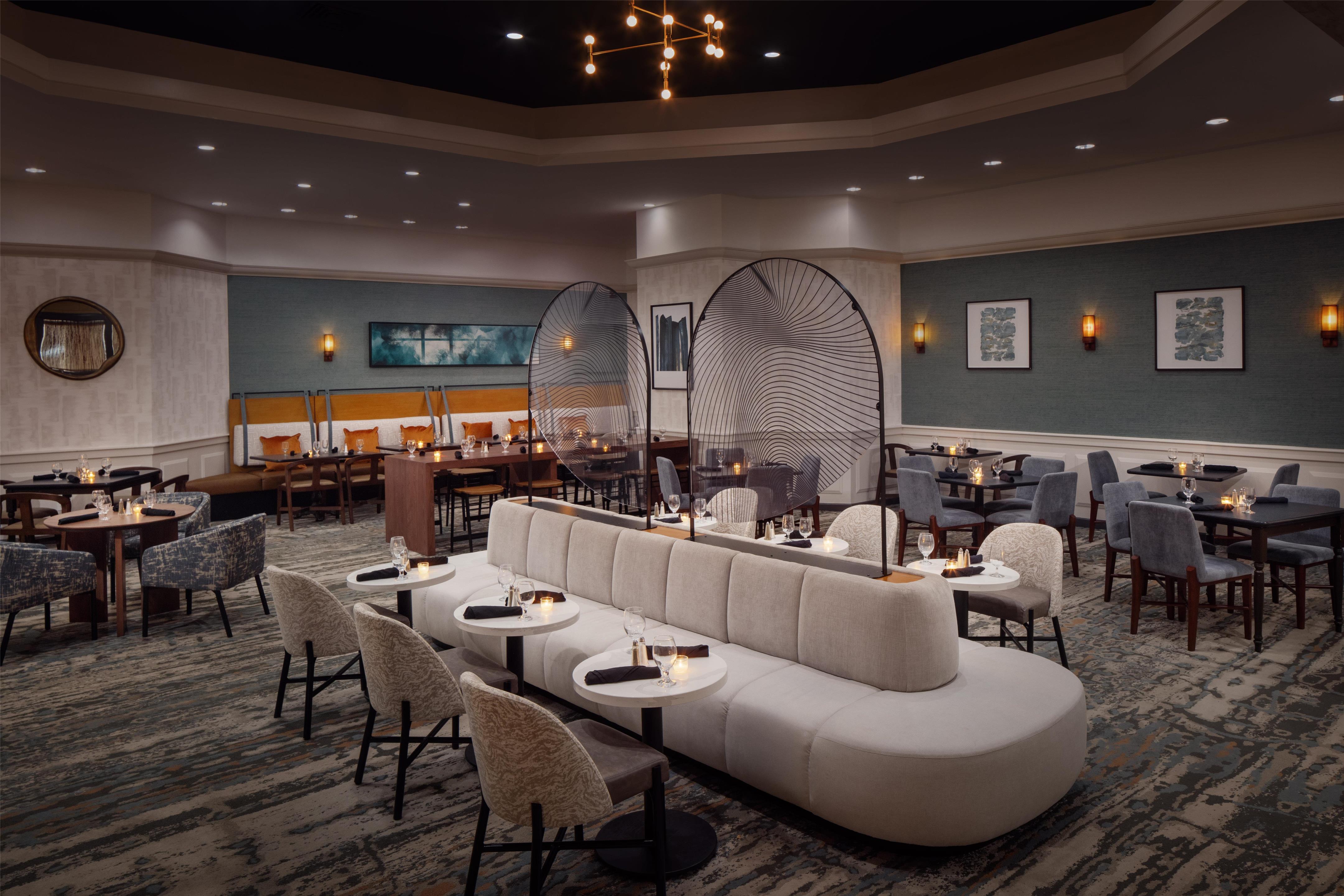 Restaurant | DoubleTree by Hilton Boston - Andover