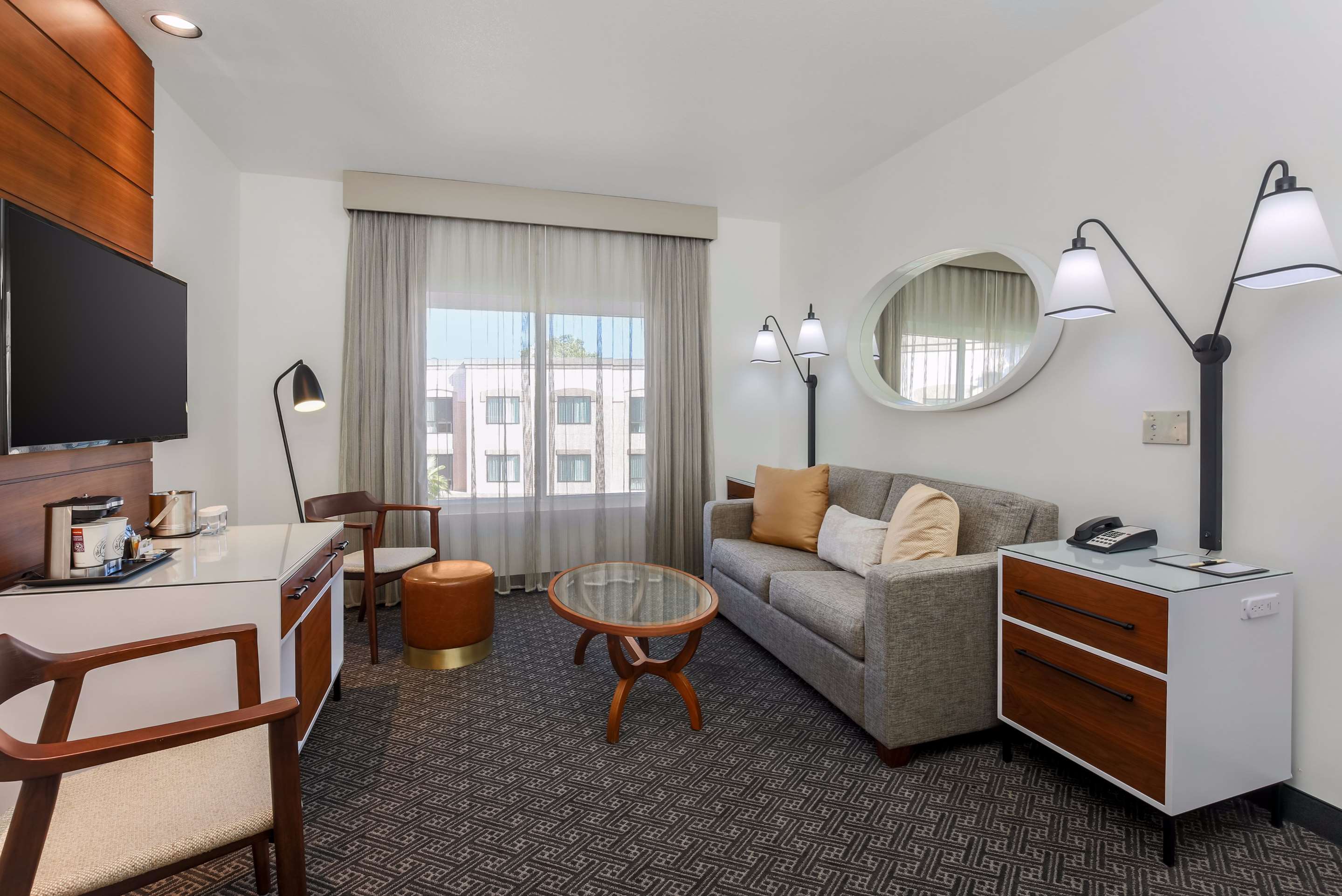 Guest room