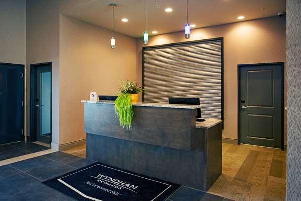  - Wingate by Wyndham Hotel Airport Calgary