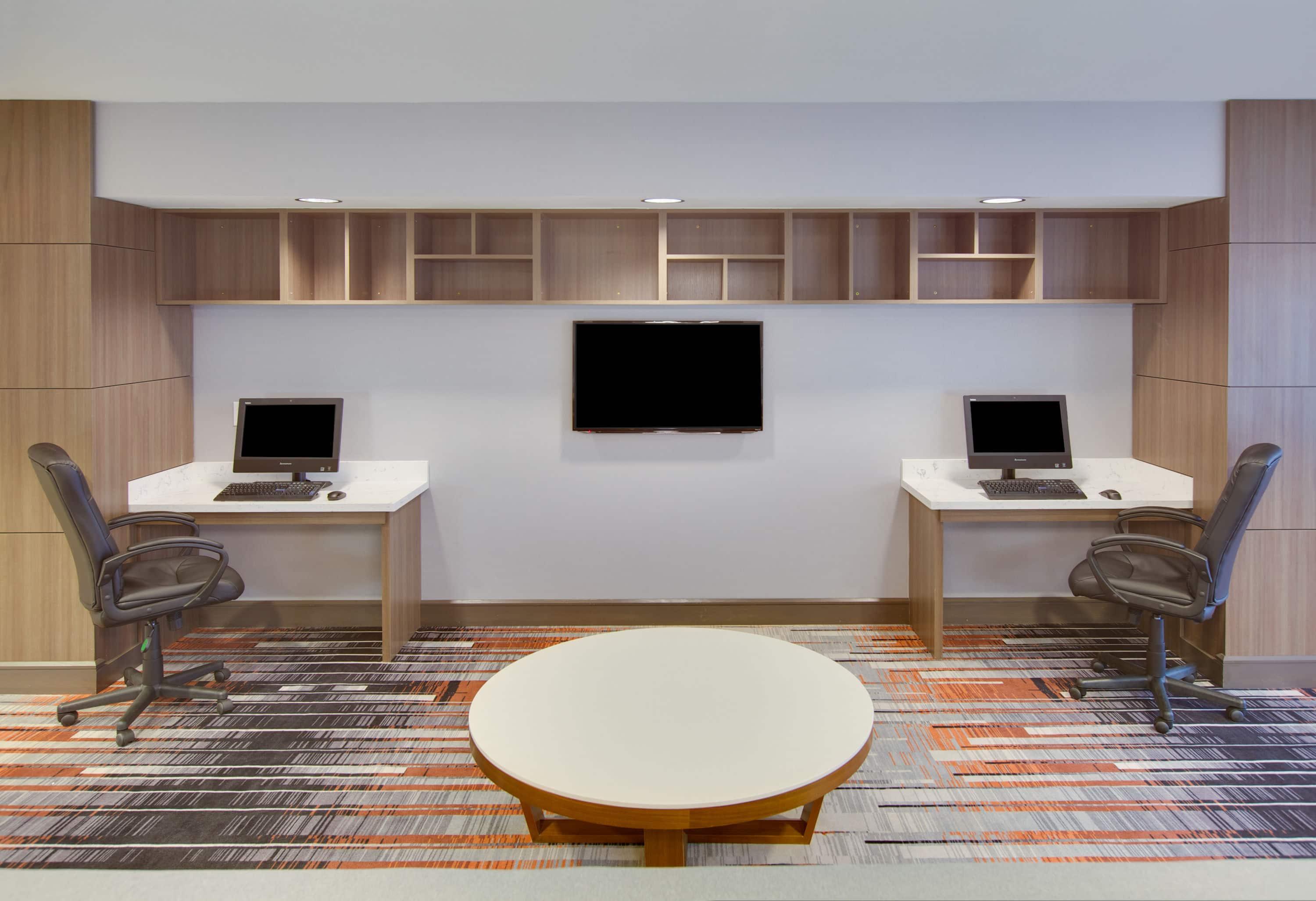 Business Center | Wingate By Wyndham San Angelo