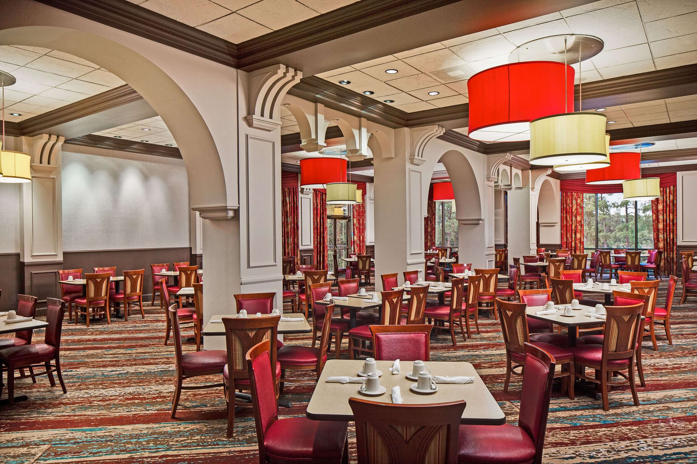 Restaurant | Wyndham Garden Lake Buena Vista Disney Springs® Resort Area