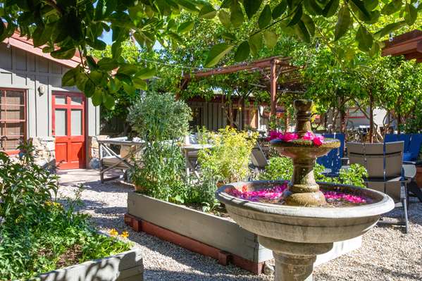  - Sparrows Lodge Palm Springs