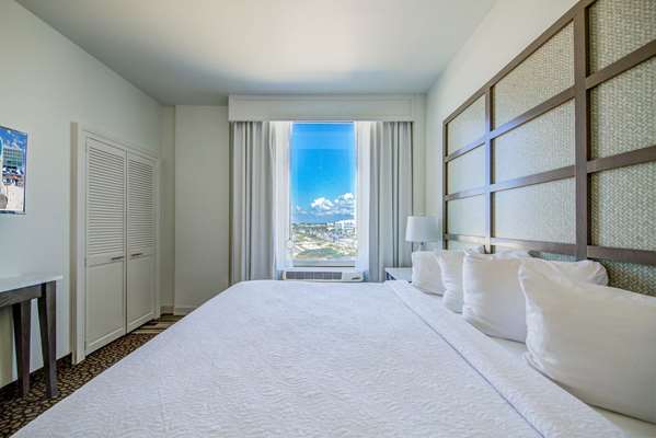 Suite - Best Western Premier The Tides Hotel Orange Beach