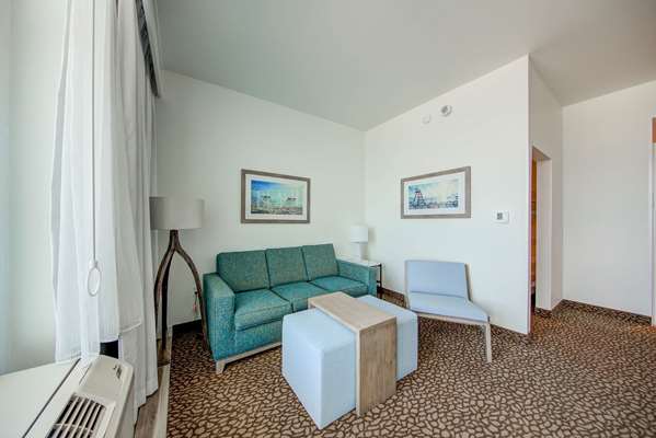 Suite - Best Western Premier The Tides Hotel Orange Beach