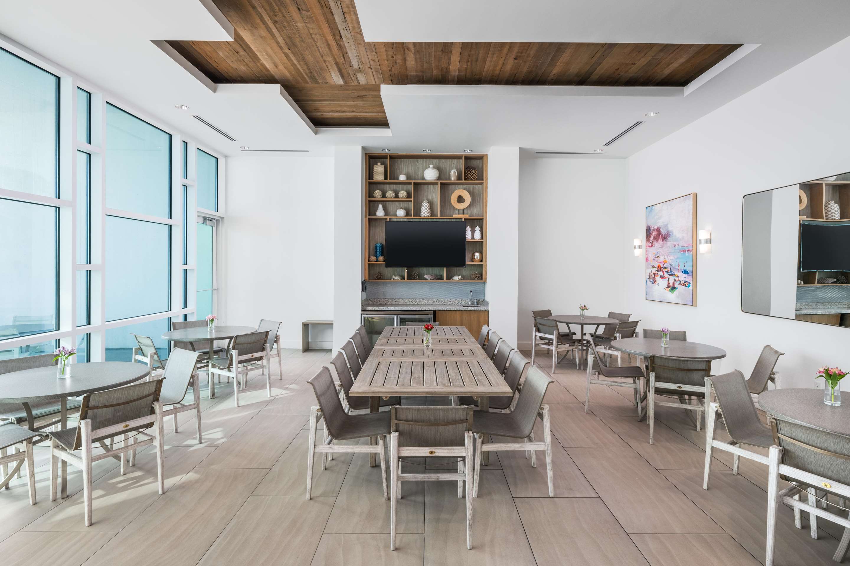 Meeting/Banquet Room | Best Western Premier The Tides