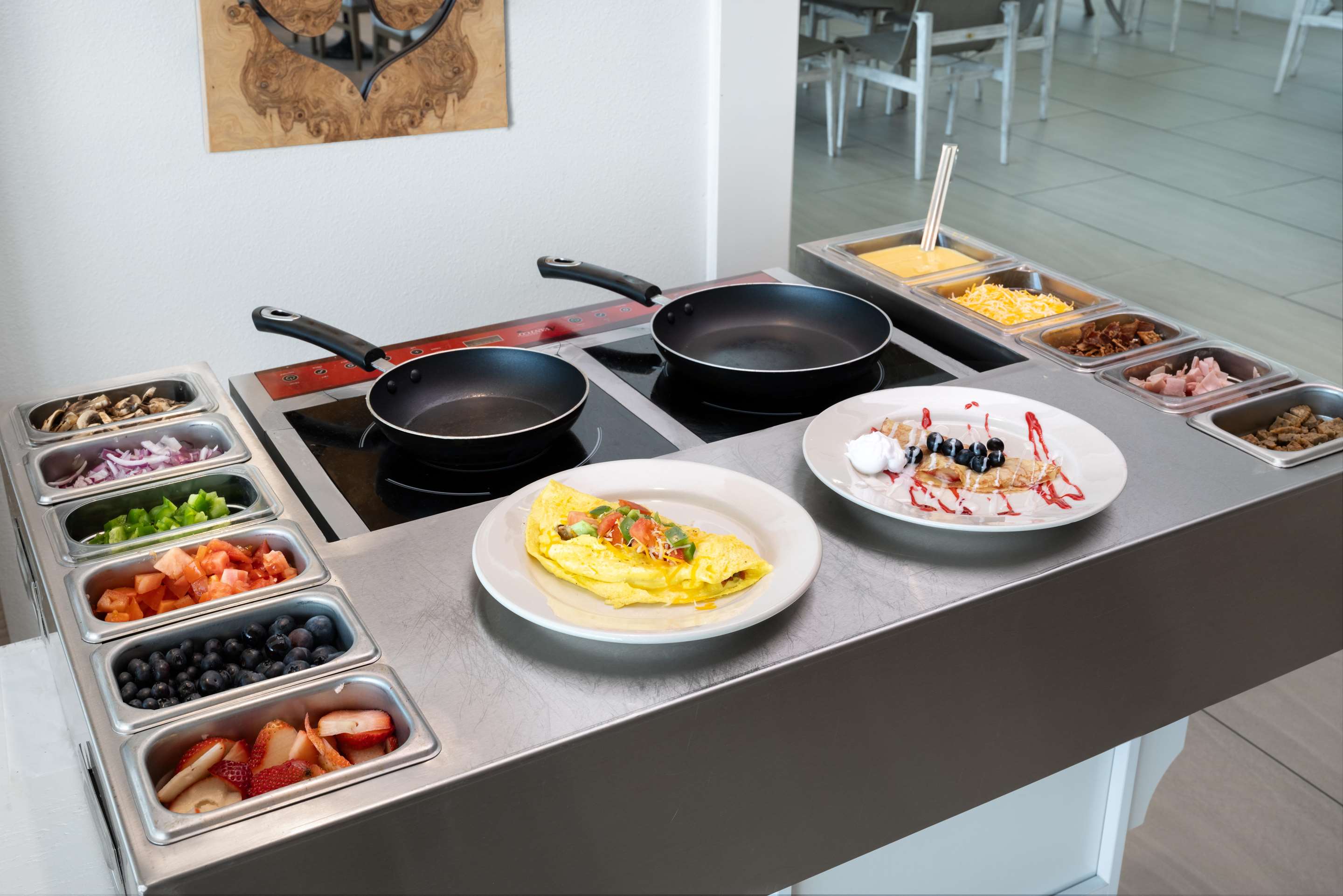 Omelet & Crepe Station | Best Western Premier The Tides