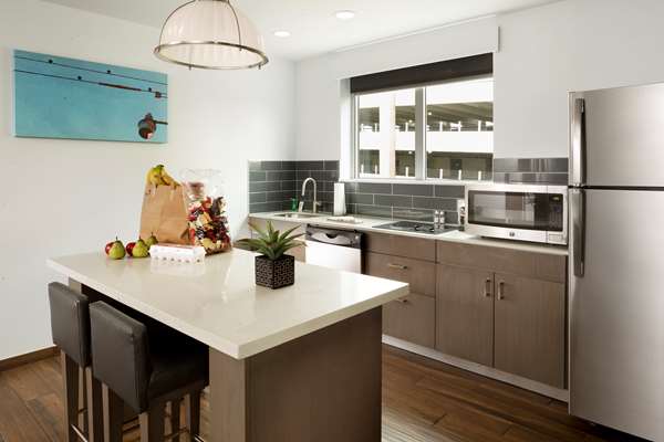 Suite - Hyatt House Hotel Frisco