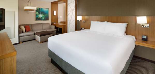  - Hyatt Place Hotel Lubbock