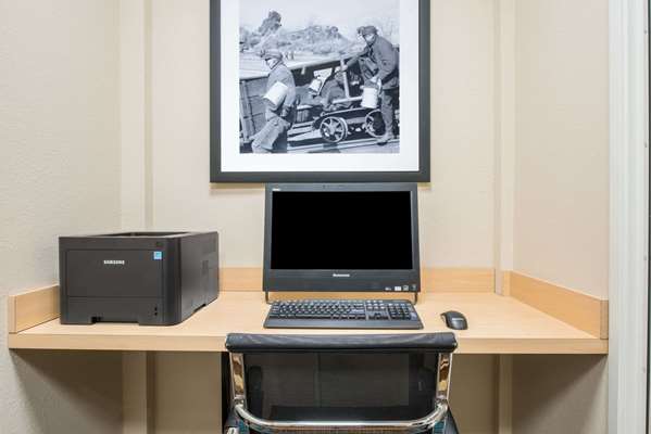 Conference Area - Hawthorn Suites by Wyndham Bridgeport - I-79, Exit 124