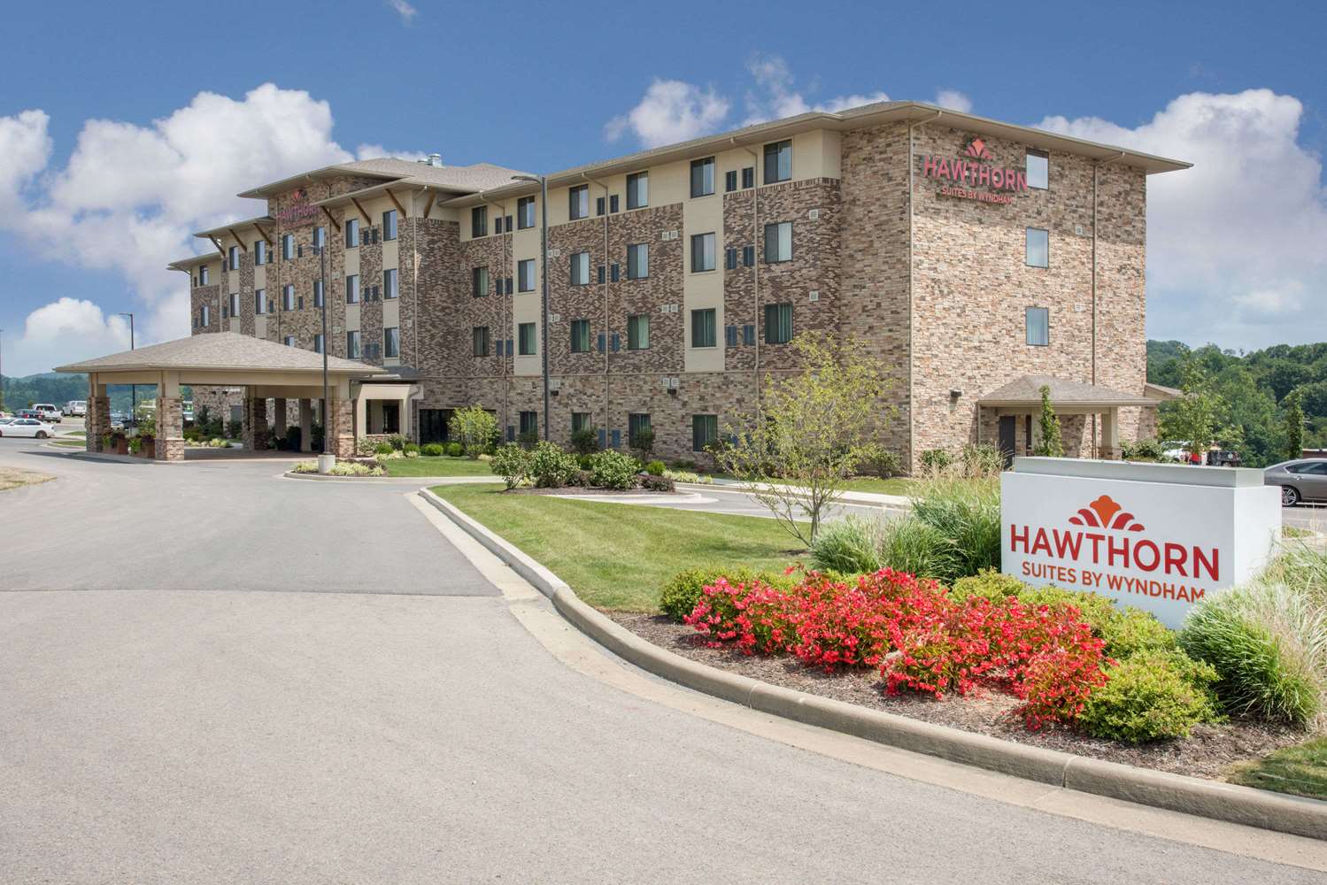 Hawthorn Suites by Wyndham Bridgeport, WV See Discounts