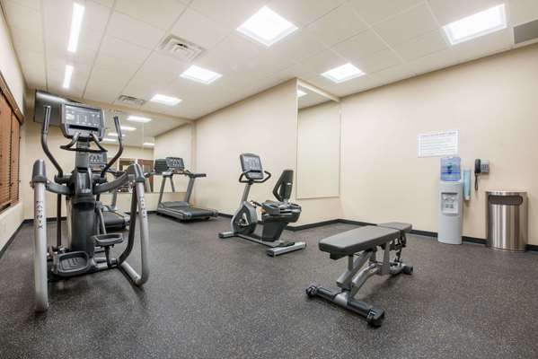 Fitness/ Exercise Room - Hawthorn Suites by Wyndham Bridgeport - I-79, Exit 124
