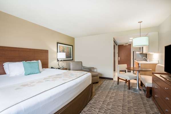  - Hawthorn Suites by Wyndham Bridgeport - I-79, Exit 124