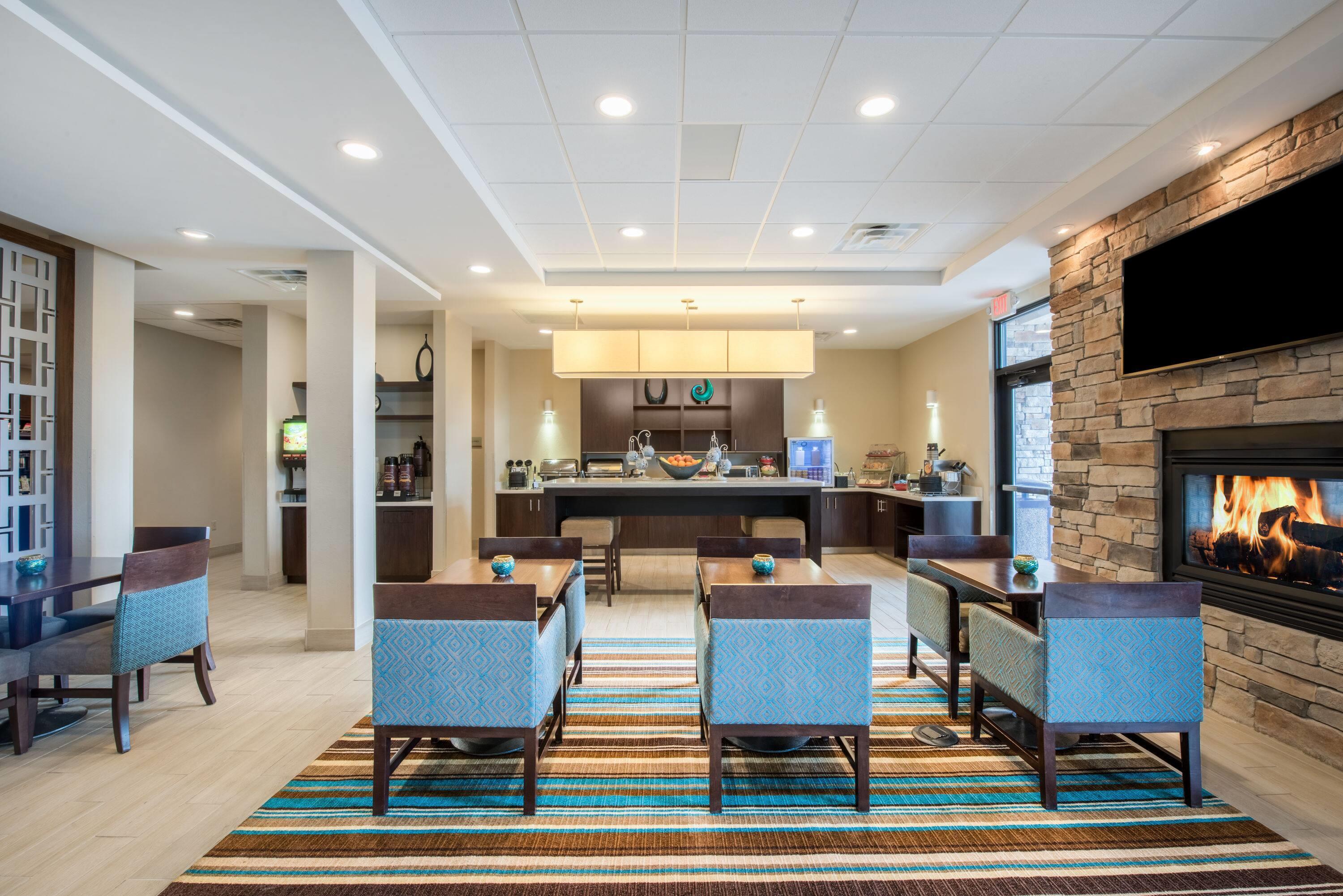 Lobby | Hawthorn Suites by Wyndham Bridgeport/Clarksburg