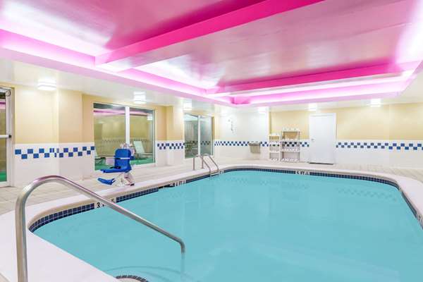 Pool - Baymont Inn & Suites Lithia Springs - I-20, Exit 44