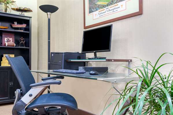 Conference Area - Days Inn East Knoxville - I-40, Exit 394