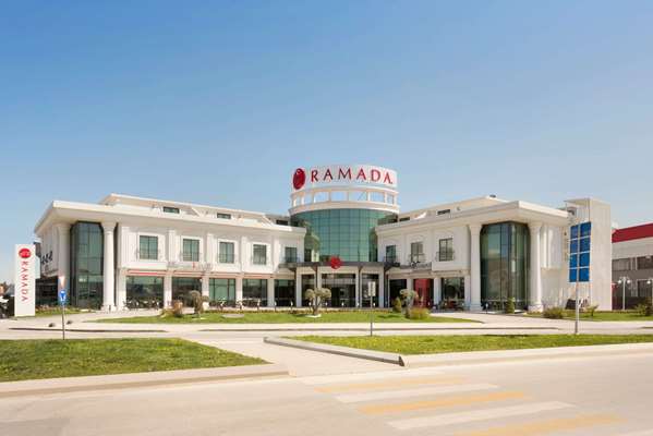On-Site,Outdoor/Exterior,Exterior View of Building