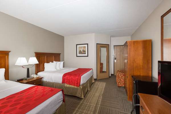  - Ramada Hotel Airport Platte City