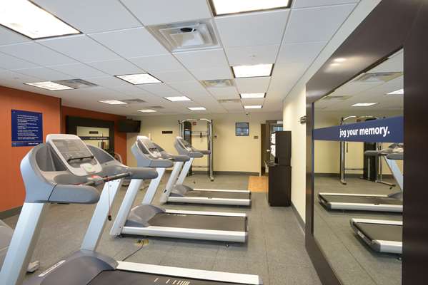 Fitness/ Exercise Room - Hampton Inn & Suites Cincinnati - I-71, Exit 12